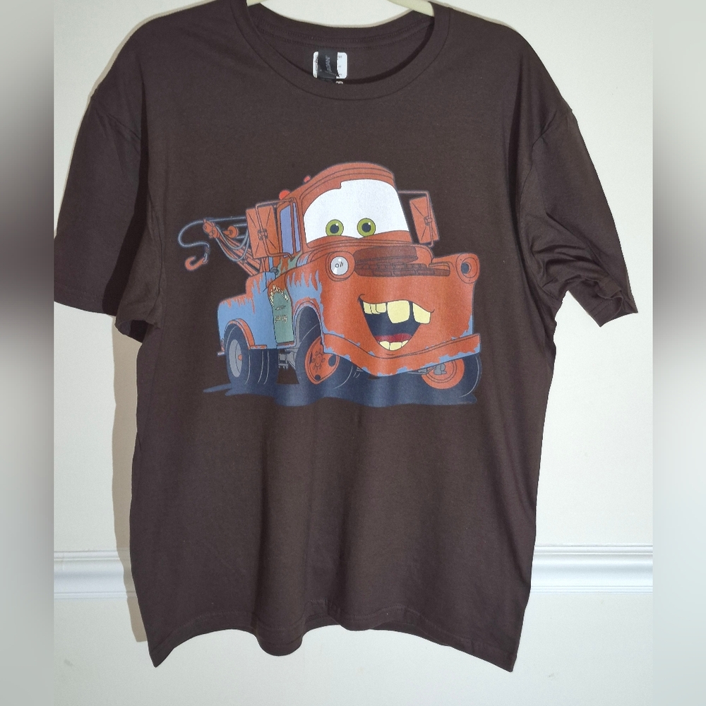 Men's Disney Pixar Cars Tow Mater Graphic Tee - Brown